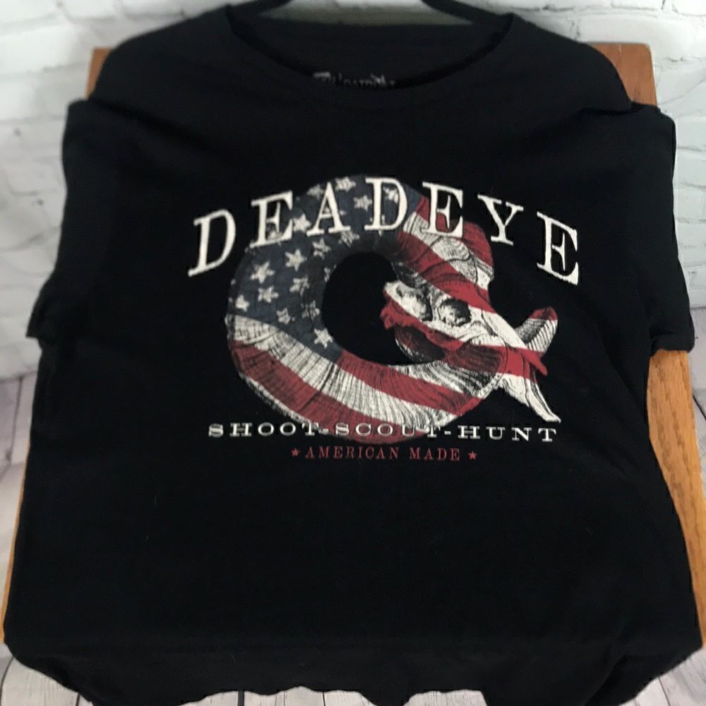 Deadeye *American Made* Shoot-Scout-Hunt Size medium 100% Cotton T-shirt EUC